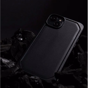 X-Doria Raptic Slim suojakuori iPhone 14 Pro Max -laitteelle, biohajoava, musta
