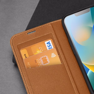 Dux Ducis Skin X2 kotelo iPhone 14 Plus kotelo magneettiläpällä ruskea