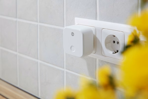 Yale ConnectX Wi-Fi Bridge White