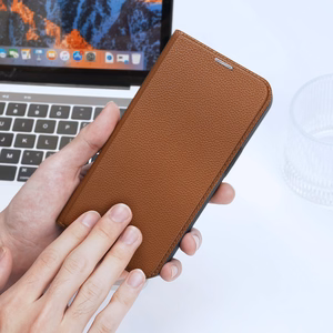 Dux Ducis Skin X2 kotelo iPhone 14 Plus kotelo magneettiläpällä ruskea