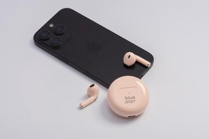 Bluetooth-handsfree Blue Star (TX3) TWS vaaleanpunainen