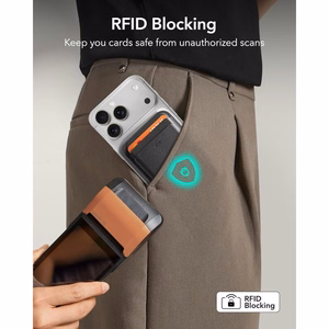 ESR Classic RFID-suojattu MagSafe-magneettikorttikotelo puhelimelle – musta