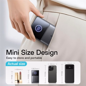 Joyroom JR-PR1 10000mAh 22.5W Powerbank sisäänrakennetulla sisäänvedettävällä USB-C-kaapelilla - musta