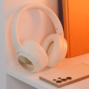 Wireless headphones Hoco ANC W54 milky white