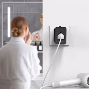 TECH-PROTECT TA300 matka-adapteri EU / UK / US / AU musta