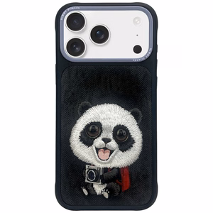 NIMMY BIG EYED PET 2.0 Panda -suojakuori iPhone 17 Pro:lle musta