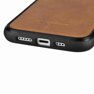 iCarer Nahka Öljyvaha kotelo päällystetty luonnollinen nahka iPhone 14 Plus ruskea (WMI14220719-TN)
