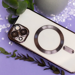 Color Chrome Mag suojakuori iPhone 17 Pro Max 6,9:lle musta avoin rengas