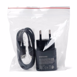 Samsung EP-TA200EBE USB-A 15W Seinälaturi ja EP-DR140ABE USB-A - USB-C Kaapeli (OOB Bulk - vaihtoehtoinen pakkaus) - Musta