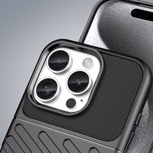 Thunder Case Silikoninen Suojakuori iPhone 16 Pro Max:lle - Musta