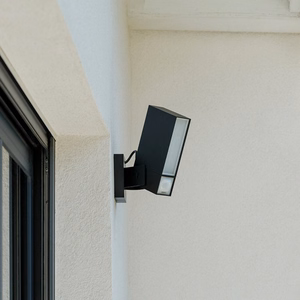 Netatmo NOF – PIR-liiketunnistimella varustettu LED-ulkovalaisin, musta