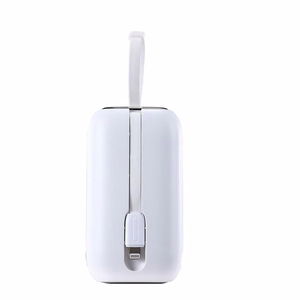 Joyroom mini powerbank 10000mAh värikäs sarja 22.5W, jossa on 2 sisäänrakennettua USB C ja Lightning kaapelia vaaleanpunainen (JR-L012)