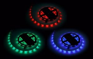 Rebel RGB LED-nauha, 5 m, 150× 5050 SMD, vesitiivis, valkoinen PCB