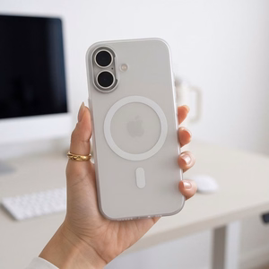 Tech-Protect MagZero MagSafe-suojakuori iPhone 17:lle, mattavalkoinen