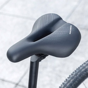 Rockbros 38218916002 MTB-pyörän satula valolla – musta