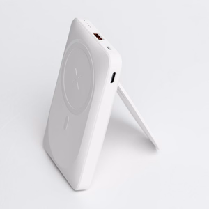Ulkoinen akku yhteensopiva MagSafe:lle Forcell F-Energy MagStand F10K2 QC3.0 PD 5A 20W 10000 mAh valkoinen