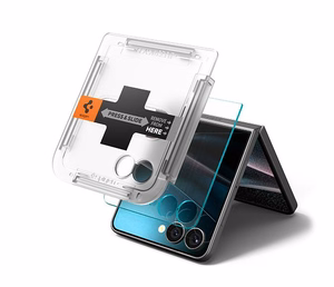 Spigen Glas.TR EZ Fit HD Karkaistu lasi 2 kpl Samsung Galaxy Z Flip 7:lle - Läpinäkyvä