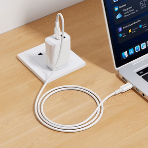 Valkoinen Borofone BX127 Regalo USB-C–USB-C-kaapeli, 1 m, 20 kpl pakkauksessa