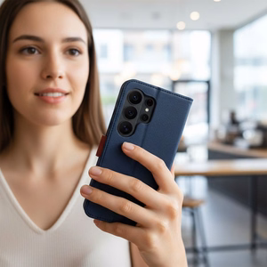 Tummansininen ja punainen Split Book -läppäkotelo Motorola Moto G17 Power -puhelimelle