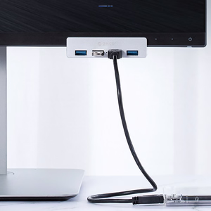 Orico MH4PU keskitin pinneasennuksella 4x USB-A 3.0 - hopea