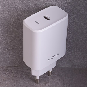 Maxlife MXTC-10-20C PD QC laturi 1x USB-C 20W valkoinen