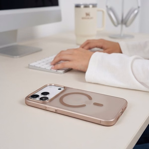 Tech-Protect MagZero MagSafe-suojakuori iPhone 17 Pro Max / 18 Pro Maxille – matta ruskea