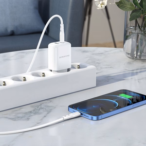 Borofone BN4 Potential USB+Type-C QC 3.0 PD 2.0 20W seinälaturi, valkoinen