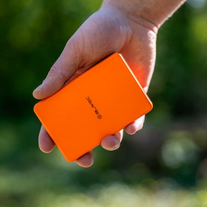 Blavec varavirtalähde 10000 mAh BJ-05 Ultra Fast 16 mm - Type C - Qi2.2 25 W + PD 45 W magneettinen induktio Magsafe 2-in-1 (PBBJ05-QI22MC10O) oranssi alumiini