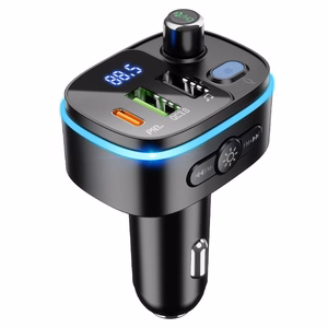 Autoon Bluetooth-lähetin Hoco 2 x USB A + USB C QC3.0 PD 20W E62 musta