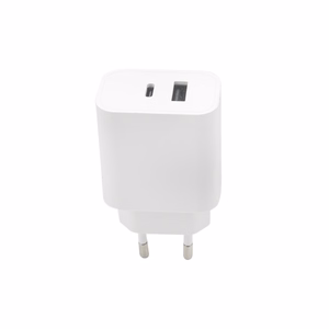 Maxlife MXTC-06 PD QC charger 1x USB-C 1x USB 20W white