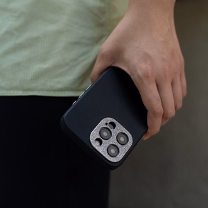 Moshi Napa MagSafe laadukas vegaaninahkainen suojakuori iPhone 15 -laitteelle, Midnight Black -värinen