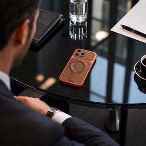 Luxgrip Mag case for iPhone 16 Pro 6,3" orange