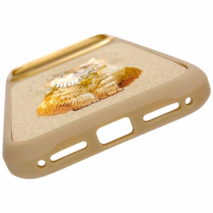 Nimmy Lucky Fashion Cat MagSafe Suojakuori iPhone 17 Pro ruskea