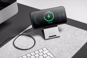 FORCELL F-ENERGY Flip Charge Qi2 15W langaton laturi MagSafe-yhteensopiva hopea