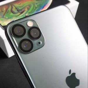 Karkaistu lasi HARD SILK PRINT kameralle iPhone 15/15 Plus - linssisuoja