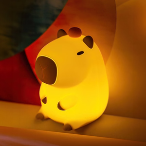 LED yövalo FRIENDLY CAPYBARA FNL-12 Forever Light