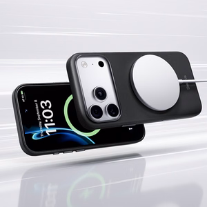 Benks Magnetic Vita Pro -silikonisuojakuori (C.K.QY.AP.BK.0072) iPhone 18 Pro / 17 Pro -puhelimille, musta, kameran ohjauspainikkeella