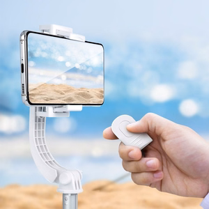 Selfie-tikku langattomalla kaukosäätimellä jalusta vakaajalla GIMBAL SSTR-L08 valkoinen