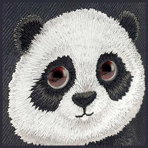 Nimmy Big Eyed Pet 2.0 Panda -suojakuori iPhone 15 Pro - musta