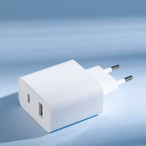 Xiaomi Travel Charger Combo nopea laturi USB-A / USB-C 33W PD valkoinen (BHR4996GL)