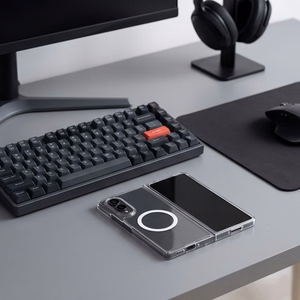 Tech-Protect FlexAir Hybrid MagSafe -suojakuori Samsung Galaxy Z Fold 8 -mallille, läpinäkyvä
