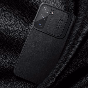 Nillkin Qin Nahka Pro Case Kotelo Samsung Galaxy S22+ (S22 Plus) Kamera Protector Holster Cover Flip Case Ruskea