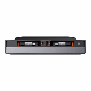 Keskitin Baseus T-Space USB-C - lightning -kaapeleilla Tesla-autoihin (musta)