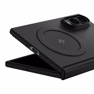 Spigen AirSkin Aramid MagFit MagSafe -suojakuori Samsung Galaxy Z Fold 8 -mallille, musta