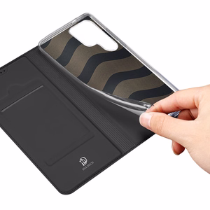 Dux Ducis Skin Pro Suojakuori Samsung Galaxy S26 Ultra:lle musta