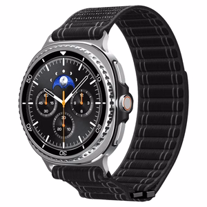 Spigen WBF1 Hihna Samsung Galaxy Watch 8/Classic (40/44/46mm) musta