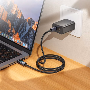 Hoco USB-C - USB-C -kaapeli 3A 60W näytöllä 1 m X112 - musta
