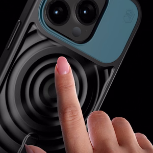 STM Reawaken Ripple MagSafe -suojakuori iPhone 15 Pro Max -laitteelle, musta Atlantic-sinisillä yksityiskohdilla