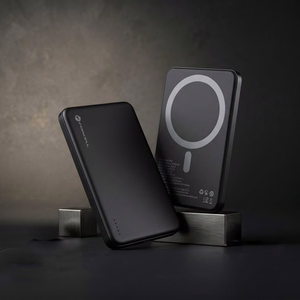 Forcell F-Energy Slim F5K9 -varavirtalähde, MagSafe-yhteensopiva, 5000 mAh, 15 W, QC 4.0, PD 3.0, musta