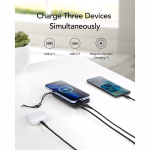 Varavirtalähde MagSafe-yhteensopiva Veger MagOn (VP1151 / W1151) PD QC3.0 2A 20W 10000 mAh langattomalla latauksella musta